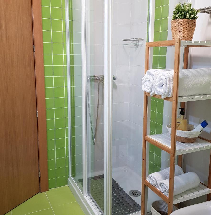 Estudio Ideal 2 En Vigo Para Vacaciones Y Trabajo Exterior photo